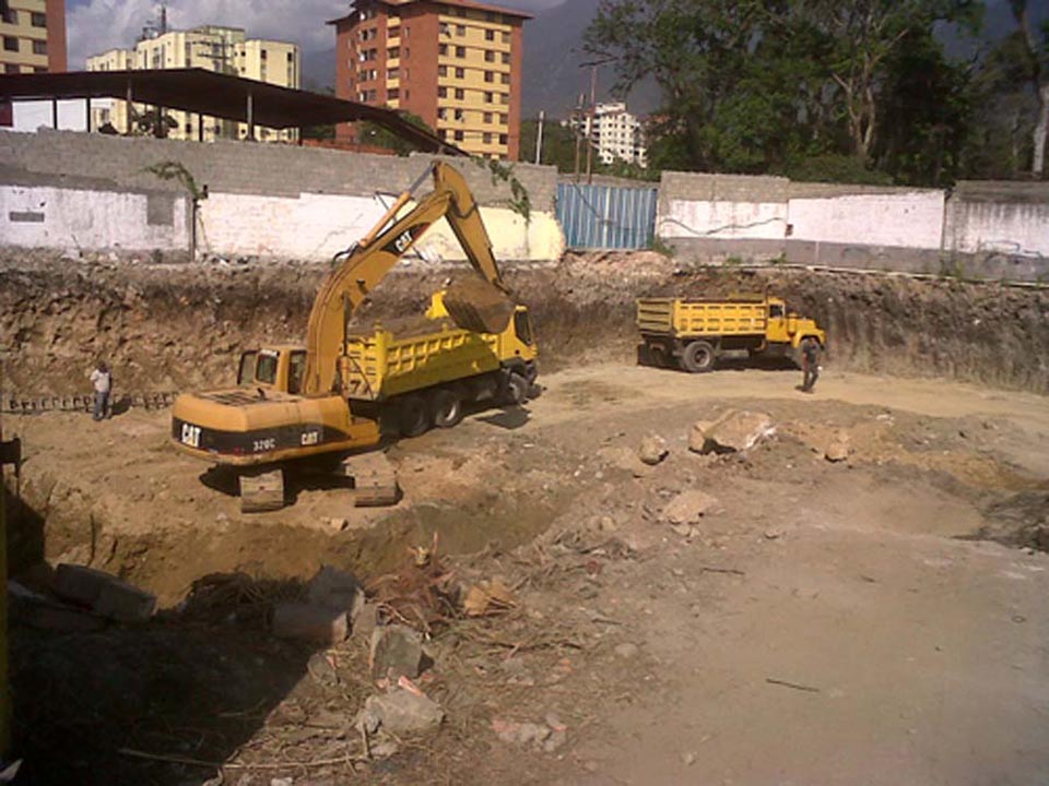 IMG00704-20100430-1537